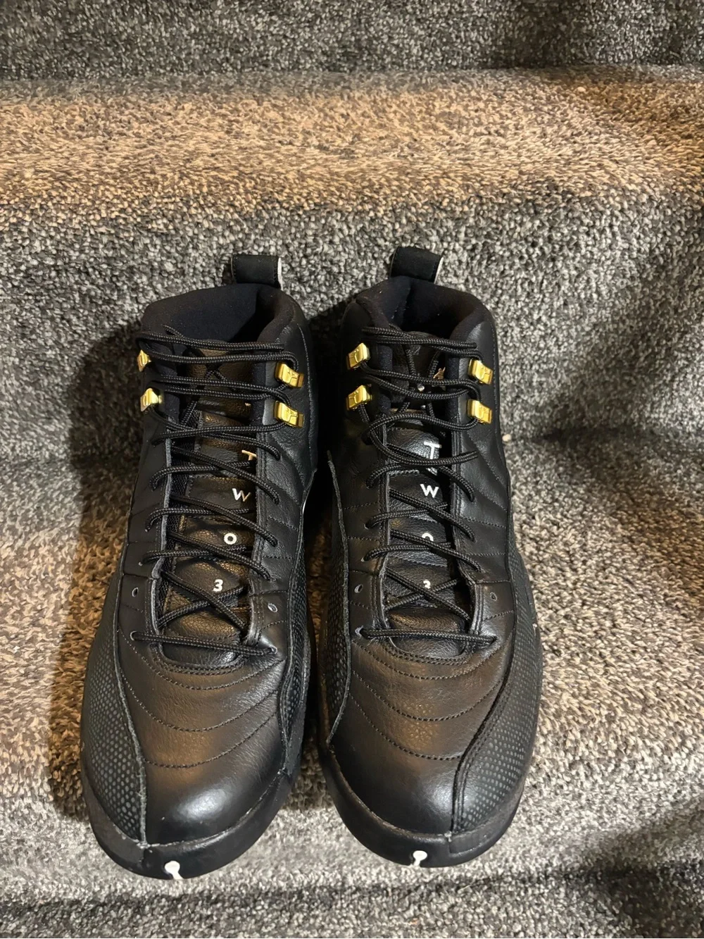 Nike Air Jordan 12 Retro The Master Size 12 Black White & Gold excellent care